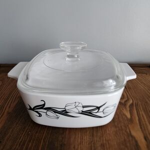 Corning Ware A-1.5L LYRICS BLACK TULIPS CASSEROLE